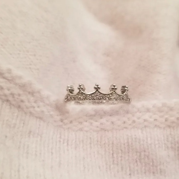 🌟 👑Charmed aroma princess crown ring size 7 NWT - Picture 2 of 6